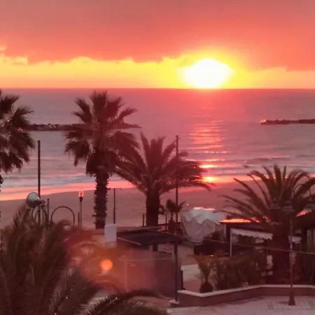 La Mouette Porto San Giorgio