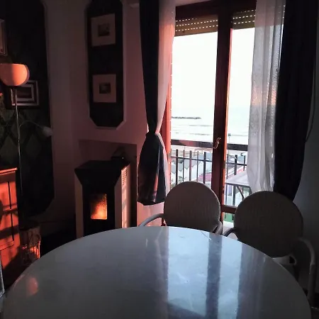 La Mouette Konukevi Porto San Giorgio